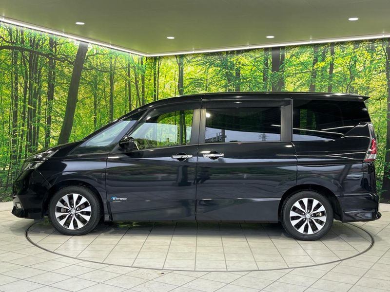 2017 Nissan Serena DAA-GFC27 (UW-6a43330fbfbe4)[11]