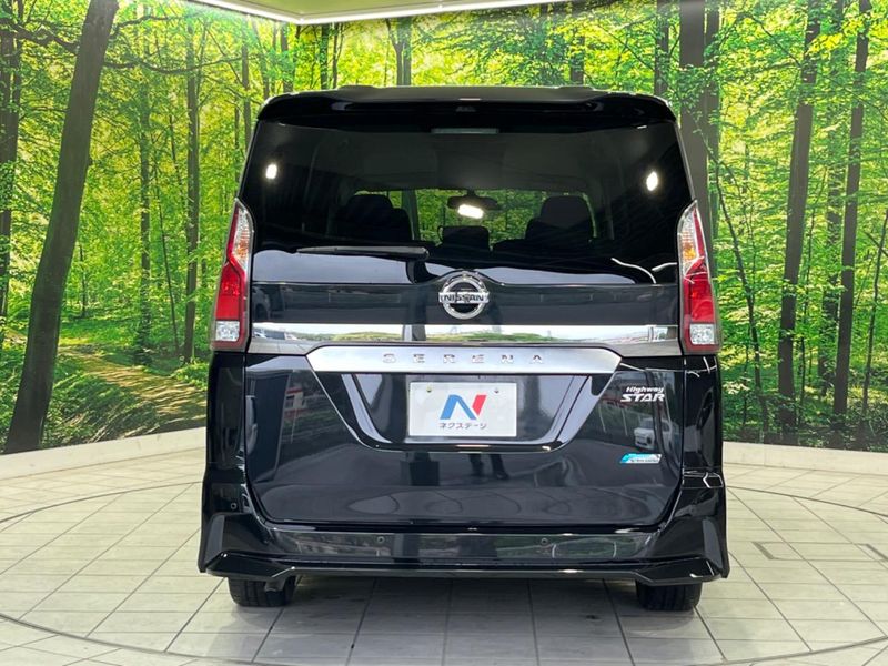 2017 Nissan Serena DAA-GFC27 (UW-6a43330fbfbe4)[9]