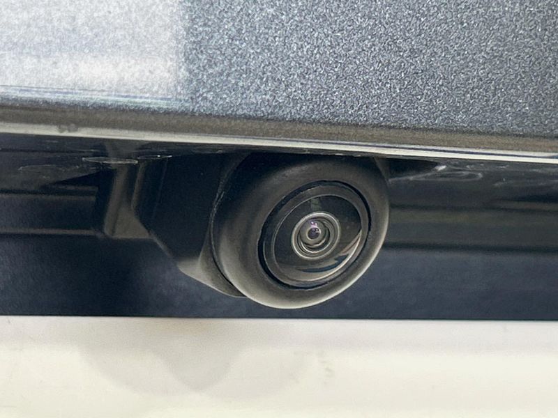 2023 Honda N-BOX CUSTOM 6BA-JF5 (UW-6a433373aa7c1)[17]