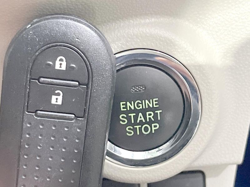 2018 Daihatsu Cast DBA-LA250S (UW-6a4333a636a75)[4]