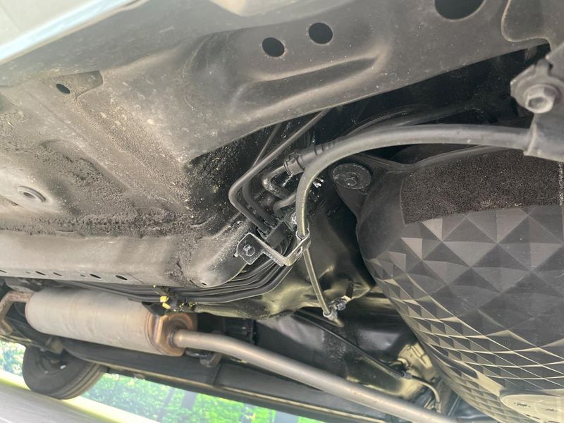 2017 Daihatsu Mira e:S DBA-LA350S (UW-6a4333a92015c)[22]