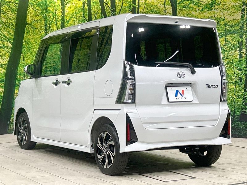 2023 Daihatsu Tanto 5BA-LA650S (UW-6a4333bb71758)[12]