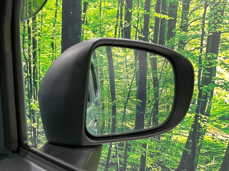 2021 Daihatsu Taft 5BA-LA900S (UW-6a4333cce8f24)[26]