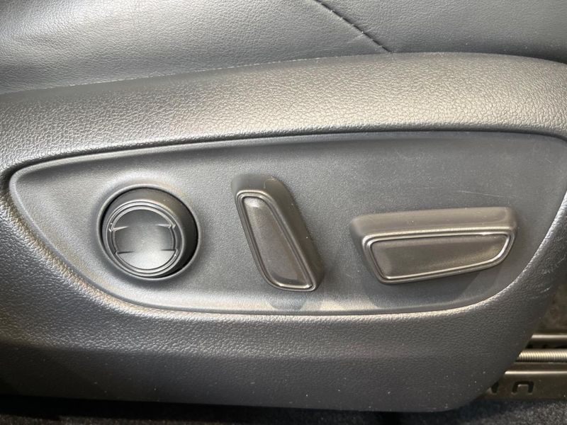 2023 Toyota RAV4 6BA-MXAA54 (UW-6a4334246666b)[27]