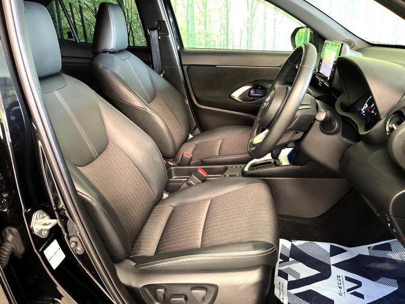 2023 Toyota Yaris Cross 6AA-MXPJ10 (UW-6a43343234687)[17]