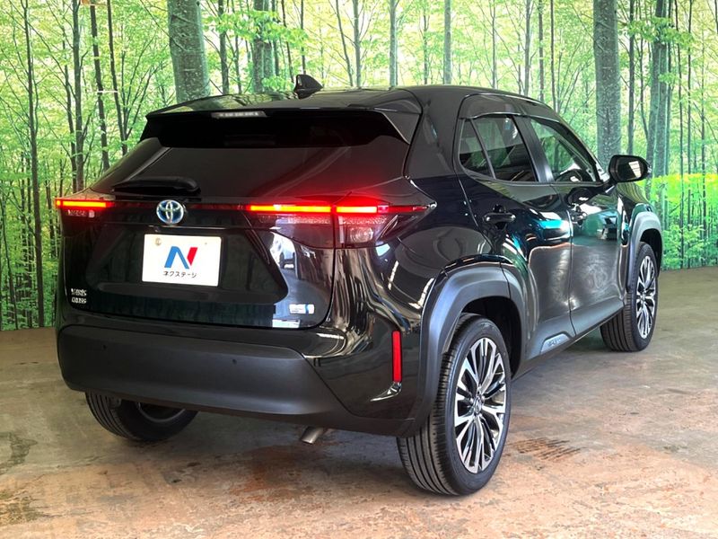 2023 Toyota Yaris Cross 6AA-MXPJ10 (UW-6a43343234687)[21]