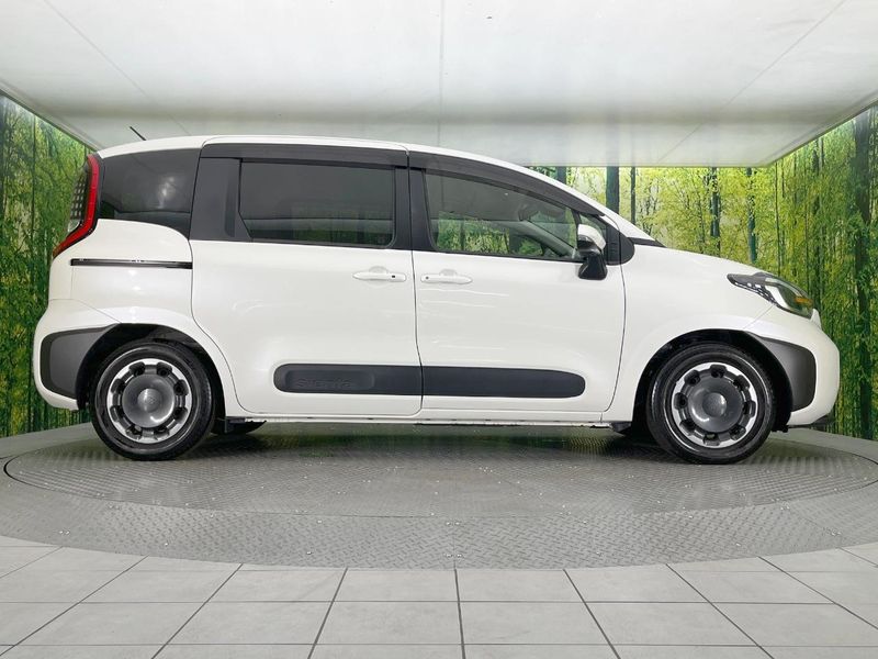 2023 Toyota Sienta 6AA-MXPL10G (UW-6a43343e32aa3)[19]
