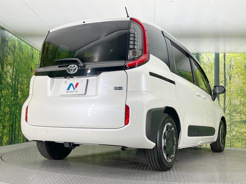 2023 Toyota Sienta 6AA-MXPL10G (UW-6a43343e32aa3)[20]