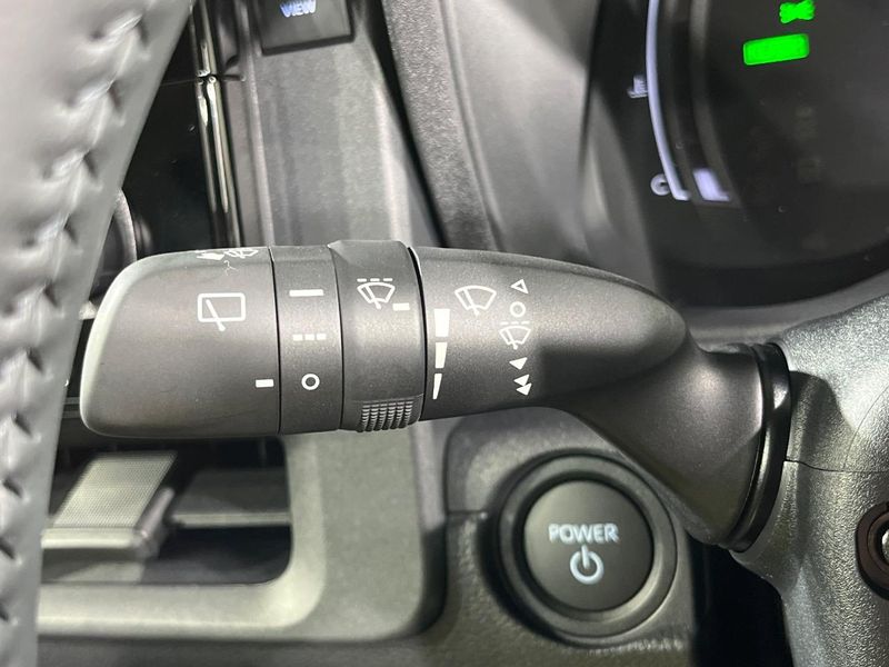 2026 Toyota Sienta 6AA-MXPL10G (UW-6a4334417fbb4)[12]