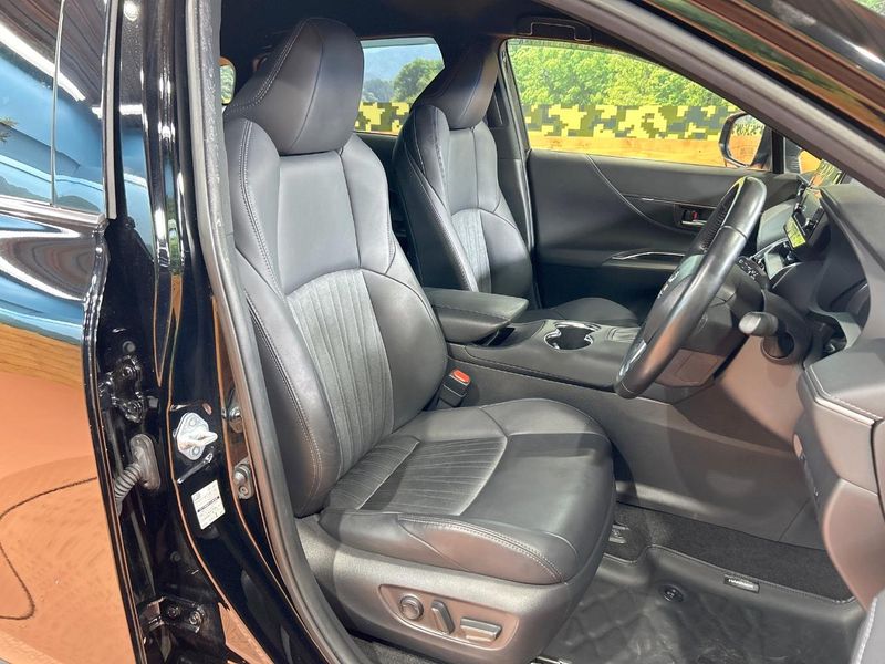 2021 Toyota Harrier 6BA-MXUA80 (UW-6a43344418022)[22]