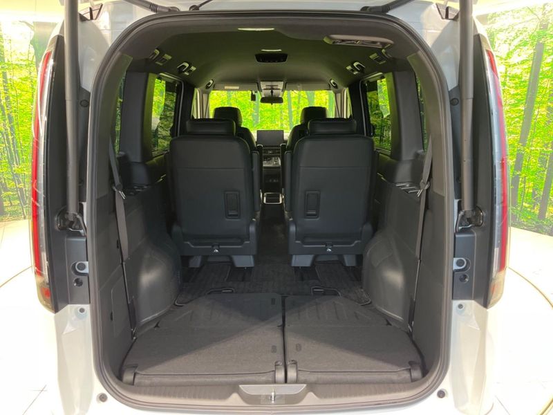 2023 Honda Step Wagon 6AA-RP8 (UW-6a433476091ca)[18]