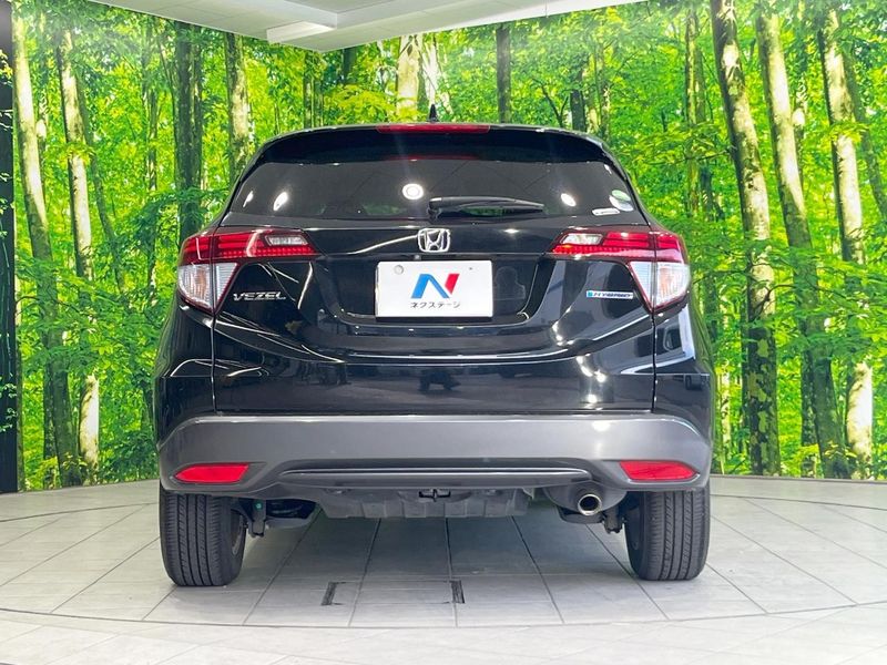 2016 Honda Vezel DAA-RU3 (UW-6a433477a5aa3)[7]