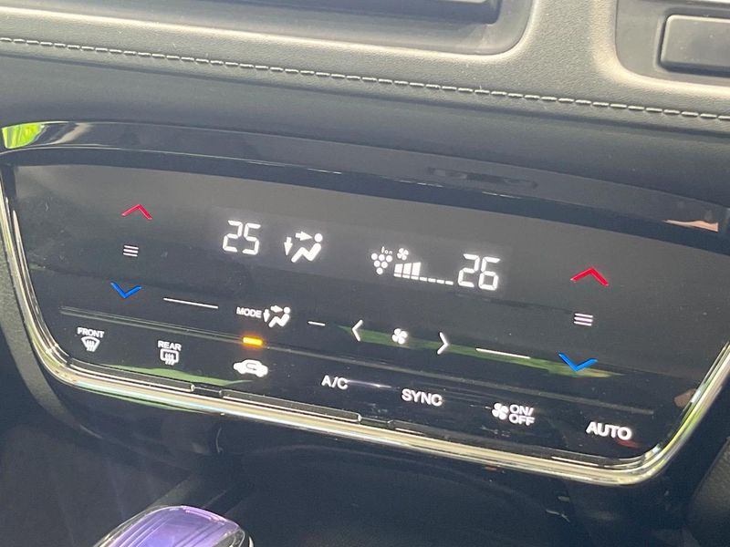 2016 Honda Vezel DAA-RU3 (UW-6a433477a5aa3)[17]