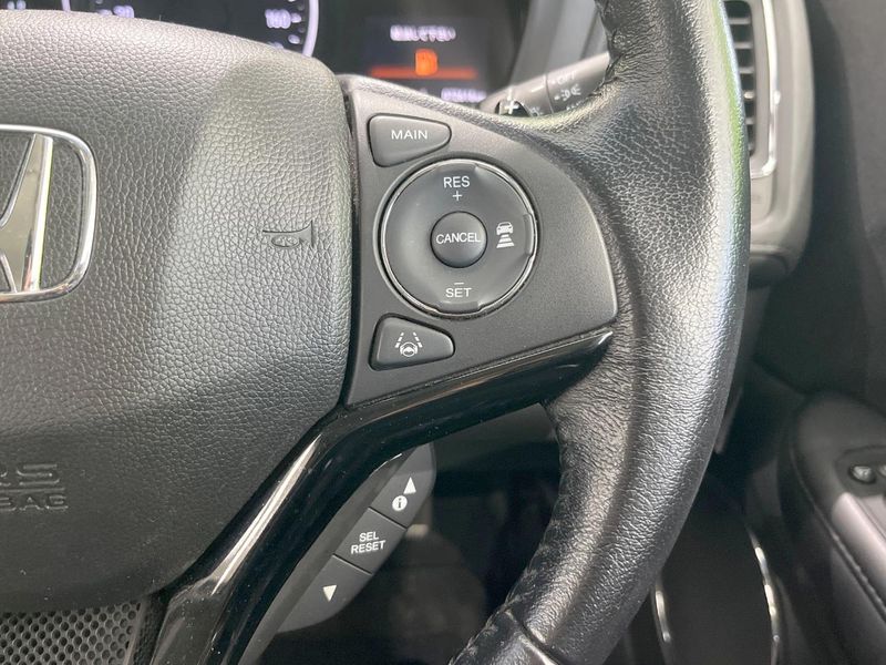 2016 Honda Vezel DAA-RU3 (UW-6a433477a5aa3)[22]