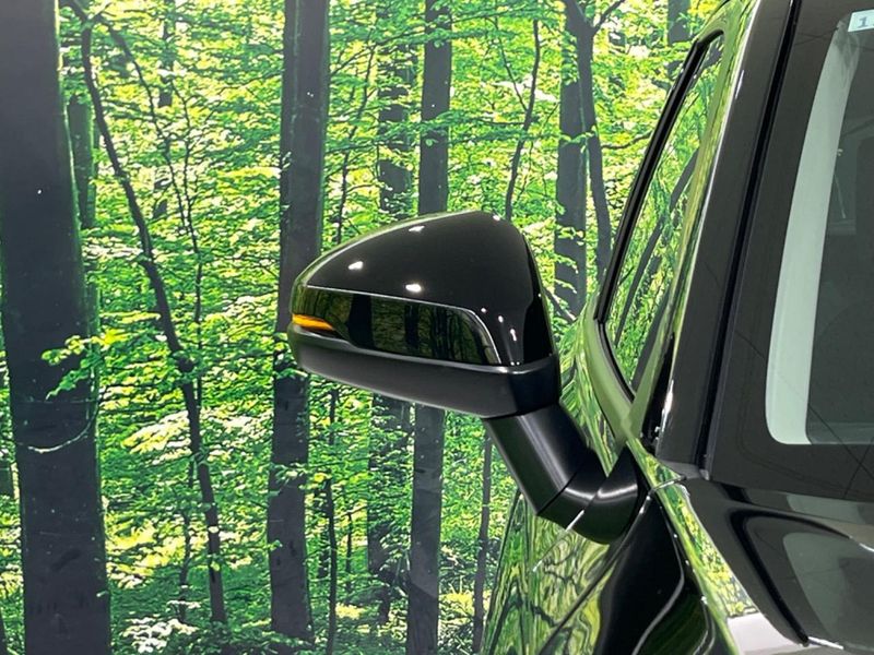 2023 Honda Vezel 6AA-RV5 (UW-6a4334804abb0)[27]