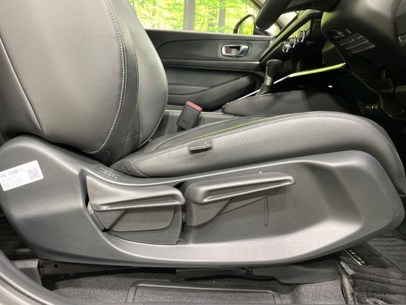 2023 Honda Vezel 6AA-RV5 (UW-6a43348092433)[10]
