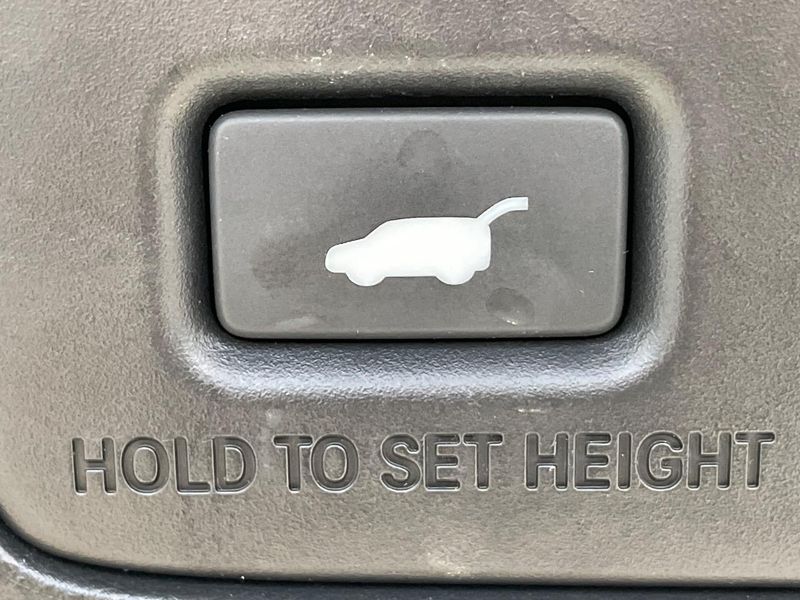2023 Honda Vezel 6AA-RV5 (UW-6a43348092433)[27]