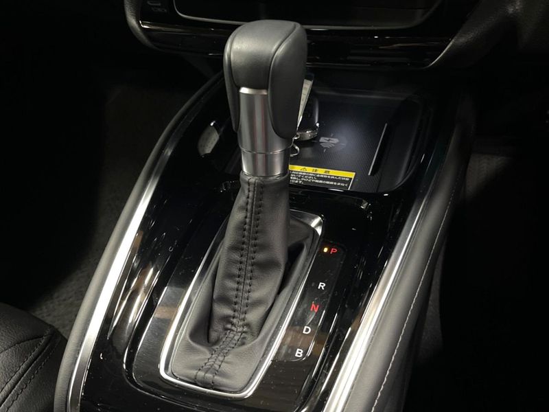 2024 Honda Vezel 6AA-RV5 (UW-6a433482111e1)[29]