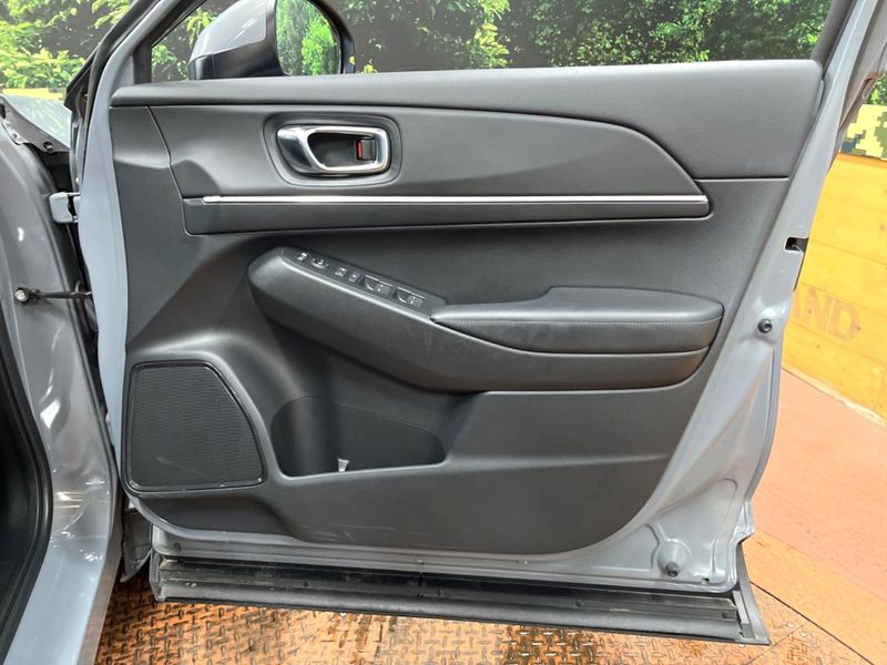 2024 Honda Vezel 6AA-RV5 (UW-6a433482111e1)[16]