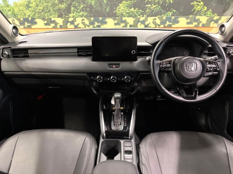 2024 Honda Vezel 6AA-RV5 (UW-6a433482111e1)[20]