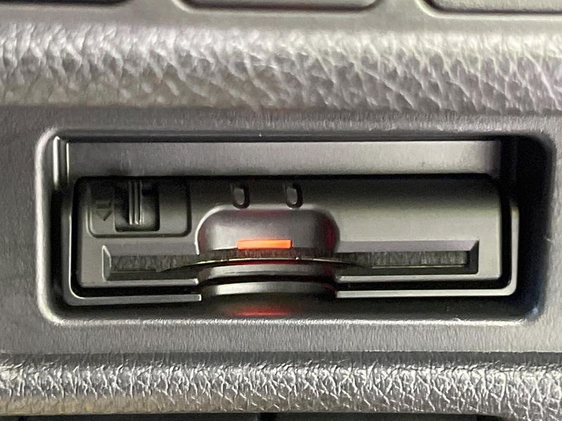 2018 Nissan X-Trail DBA-T32 (UW-6a43349c9df53)[22]