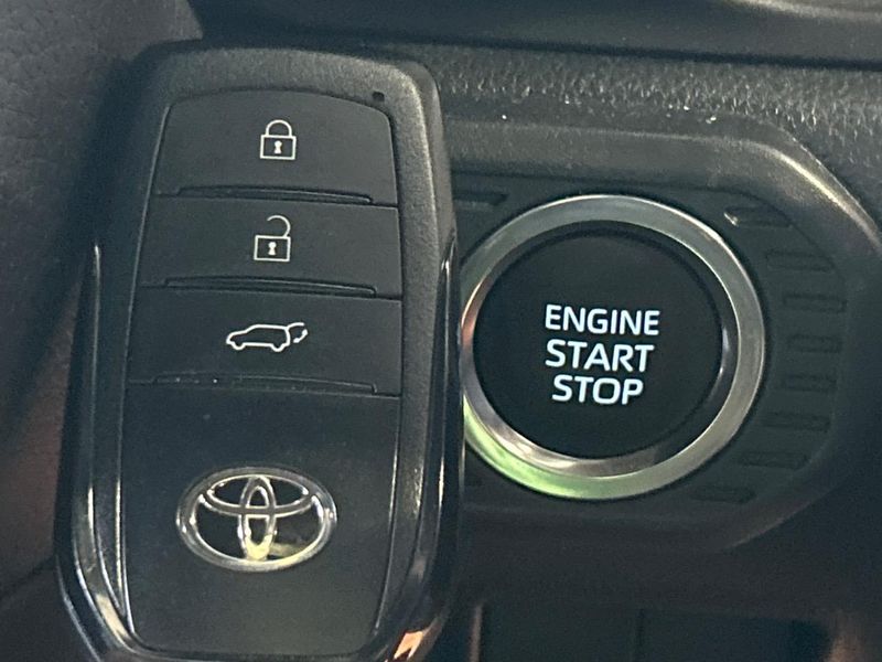 2025 Toyota Land Cruiser 250 3BA-TRJ250W (UW-6a4334a8a52be)[7]