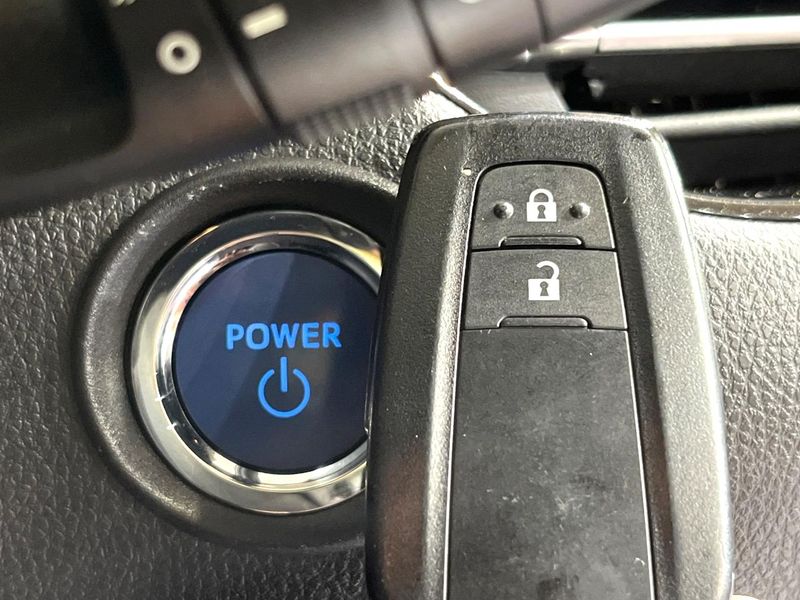 2018 Toyota C-HR DAA-ZYX10 (UW-6a433512dc6f8)[24]