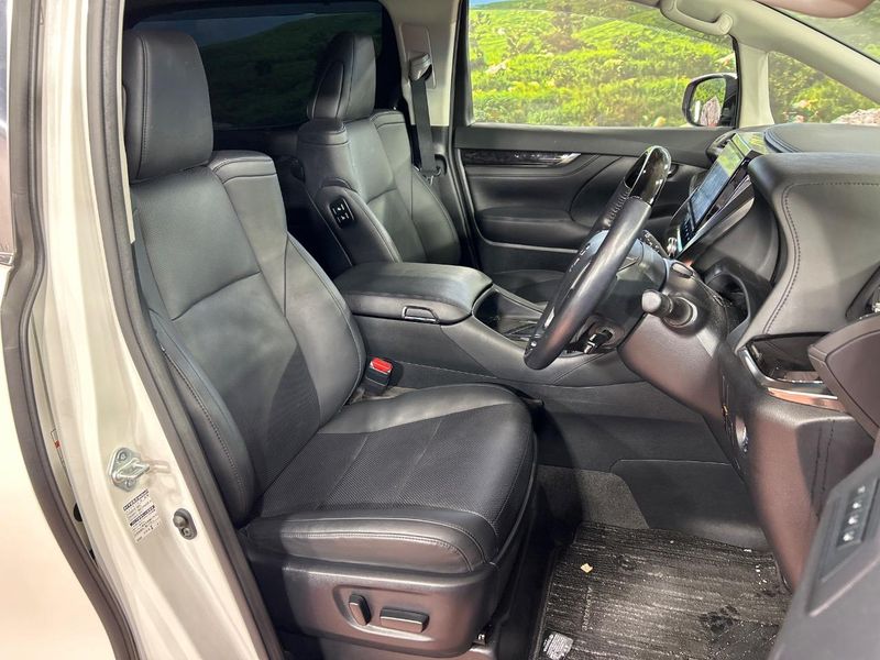 2019 Toyota Alphard DBA-AGH30W (UW-6a45d59c3ba9b)[24]