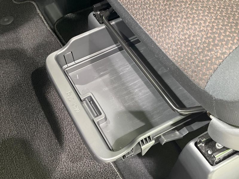 2022 Mitsubishi eK Cross Space 4AA-B38A (UW-6a45d5ca5fdbc)[29]