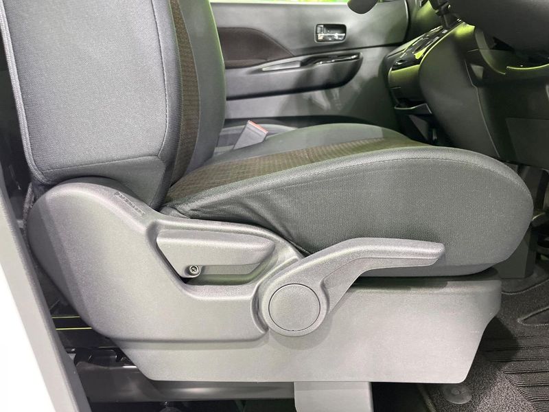 2022 Mitsubishi eK Cross Space 4AA-B38A (UW-6a45d5ca5fdbc)[11]
