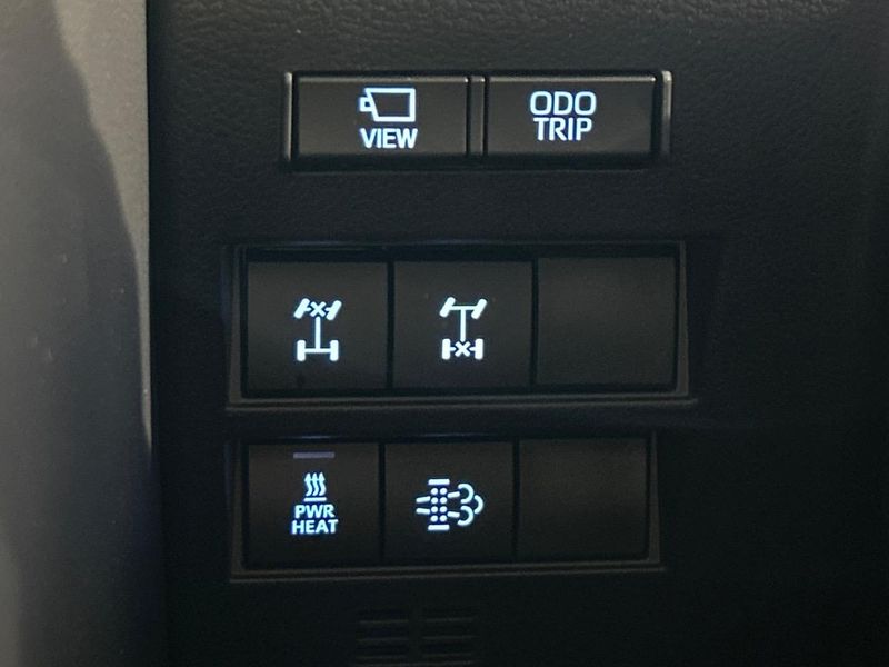 2023 Toyota Land Cruiser 3DA-FJA300W (UW-6a45d5f61b1a1)[8]