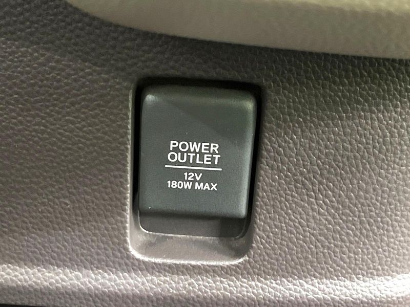 2020 Honda N-BOX 6BA-JF4 (UW-6a45d6582086e)[28]