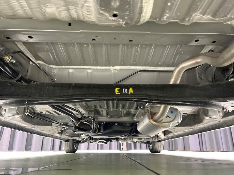 2025 Honda N-BOX CUSTOM 6BA-JF5 (UW-6a45d666d777e)[25]