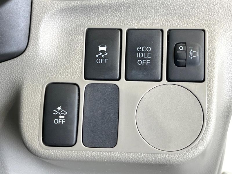 2014 Daihatsu Mira e:S DBA-LA310S (UW-6a45d69814809)[25]