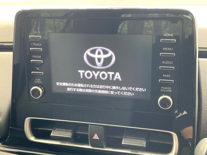 2023 Toyota Aqua 6AA-MXPK11 (UW-6a45d71bcc5bd)[11]