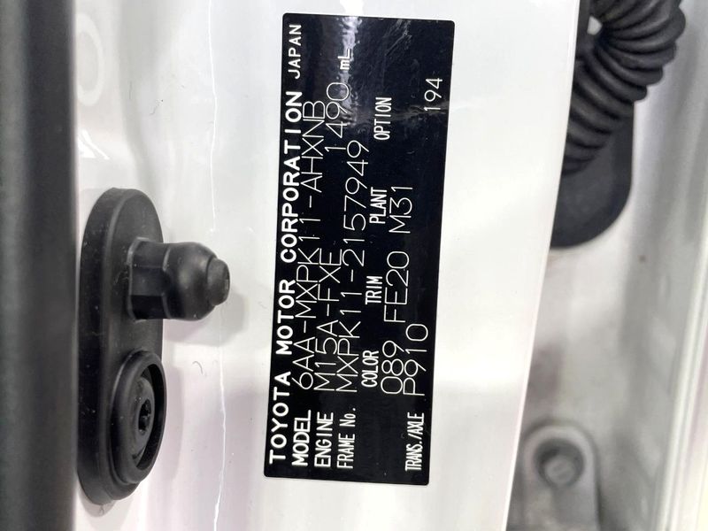 2023 Toyota Aqua 6AA-MXPK11 (UW-6a45d71bcc5bd)[1]