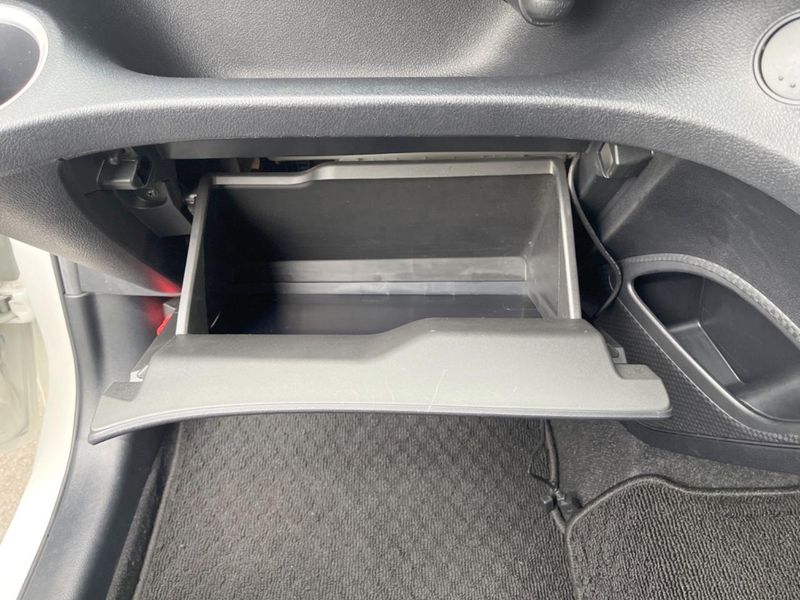 2021 Toyota Sienta 5BA-NSP170G (UW-6a45d747baff4)[27]