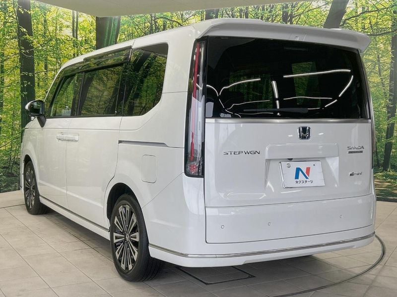2023 Honda Step Wagon 6AA-RP8 (UW-6a45d7542e29e)[9]