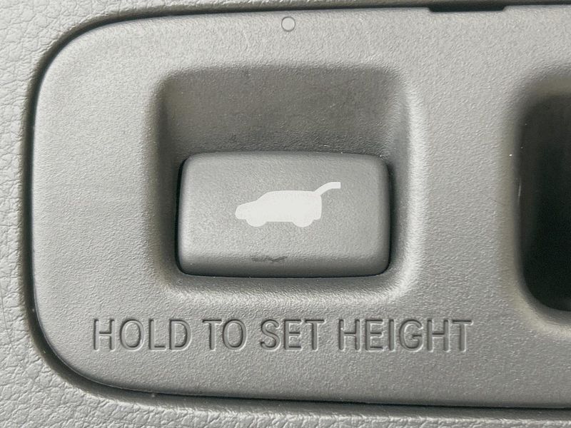 2023 Honda Step Wagon 6AA-RP8 (UW-6a45d7542e29e)[10]