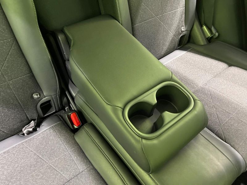 2021 Honda Vezel 6AA-RV5 (UW-6a45d75b8bf77)[24]
