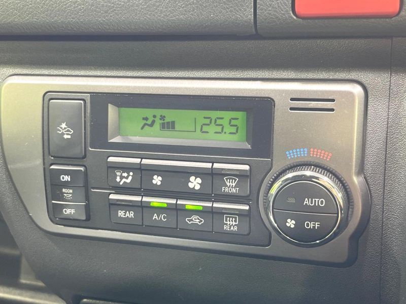 2020 Toyota Hiace Van 3BF-TRH200V (UW-6a45d77433949)[29]