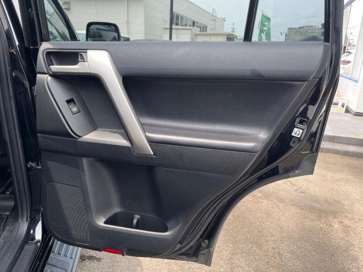 2022 Toyota Land Cruiser Prado 3BA-TRJ150W (UW-6a45d77706e00)[20]