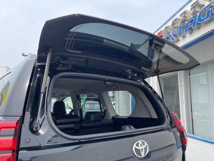 2022 Toyota Land Cruiser Prado 3BA-TRJ150W (UW-6a45d77706e00)[22]