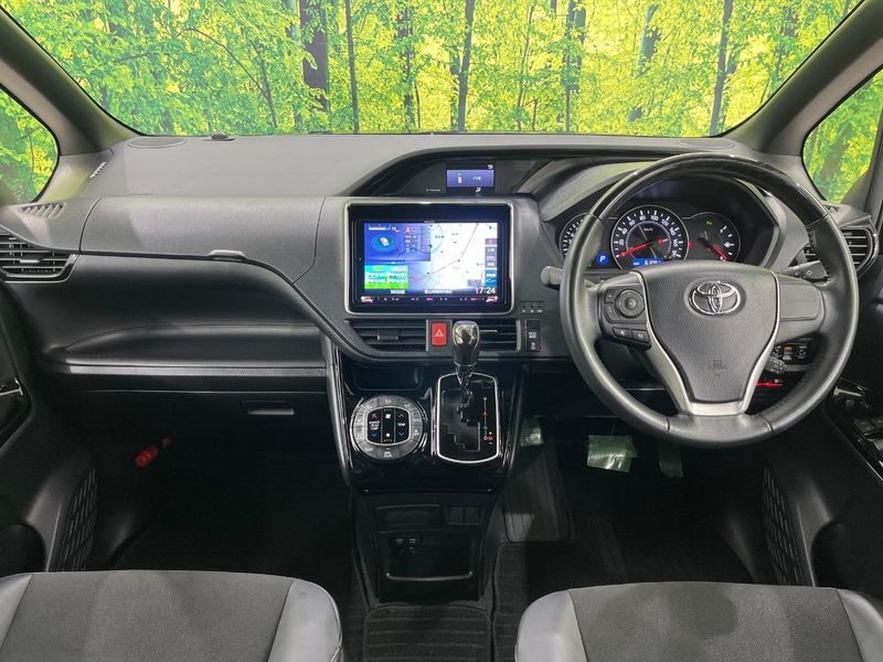 2021 Toyota Noah 3BA-ZRR85W (UW-6a45d7a59b9d2)[21]