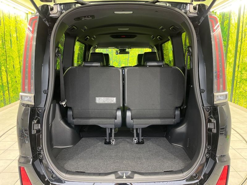 2021 Toyota Noah 3BA-ZRR85W (UW-6a45d7a59b9d2)[13]