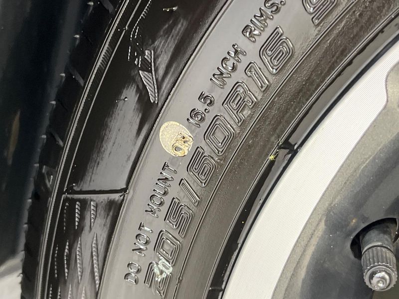 2021 Toyota Noah 3BA-ZRR85W (UW-6a45d7a59b9d2)[24]
