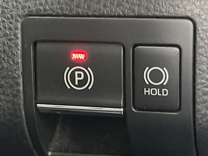 2017 Toyota Harrier DBA-ZSU60W (UW-6a45d7a8748bc)[20]