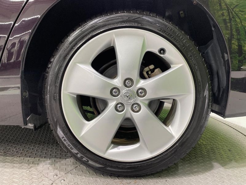 2012 Toyota Prius DAA-ZVW30 (UW-6a45d7aef239d)[12]