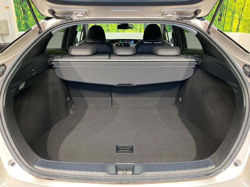 2016 Toyota Prius DAA-ZVW51 (UW-6a45d7bb955b9)[13]