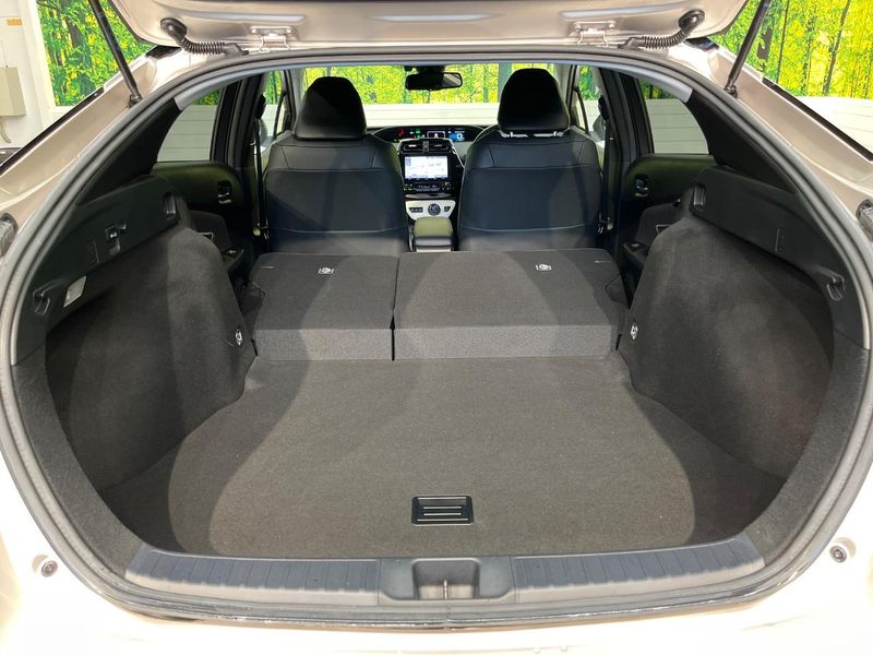 2016 Toyota Prius DAA-ZVW51 (UW-6a45d7bb955b9)[15]